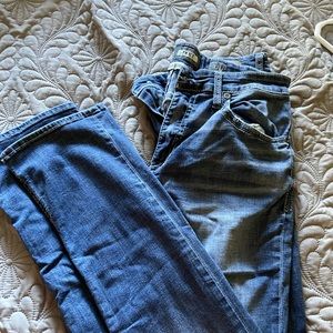 Men’s jake buckle jeans